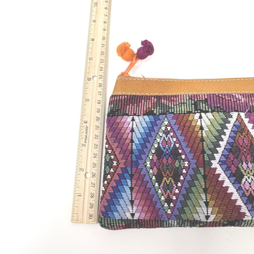 Woven Textile Geometric Wristlet Clutch Bag Zippered Huipil Style Leather Trim - Picture 9 of 9